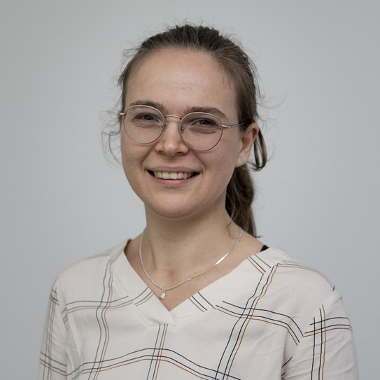 Julia Steinmetz Porträtfoto von Julia Steinmetz