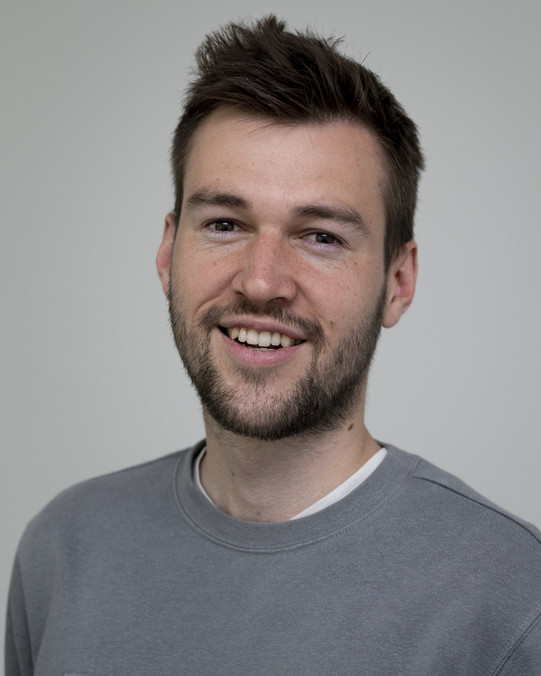 Porträtfoto von Daniel Dzikowski