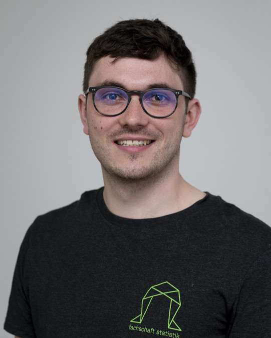 Porträtfoto von Jonas Rieger