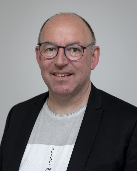 Portrait photo of Thorsten Ziebach